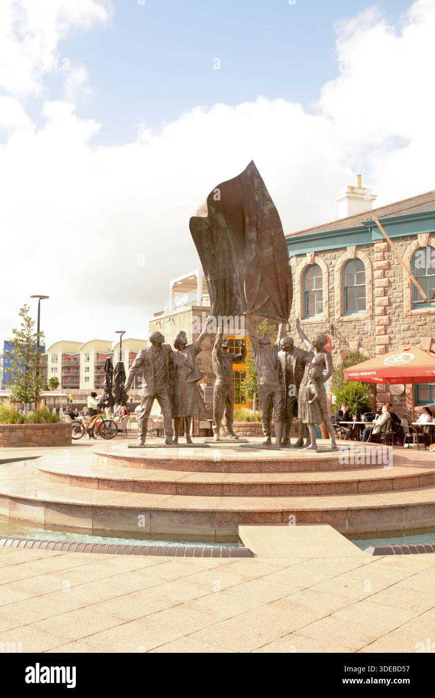 Monumento alla libertà - commemorazione delle lotte della popolazione delle isole nella seconda guerra mondiale a St Helier, Jersey, Isole del Canale Foto Stock