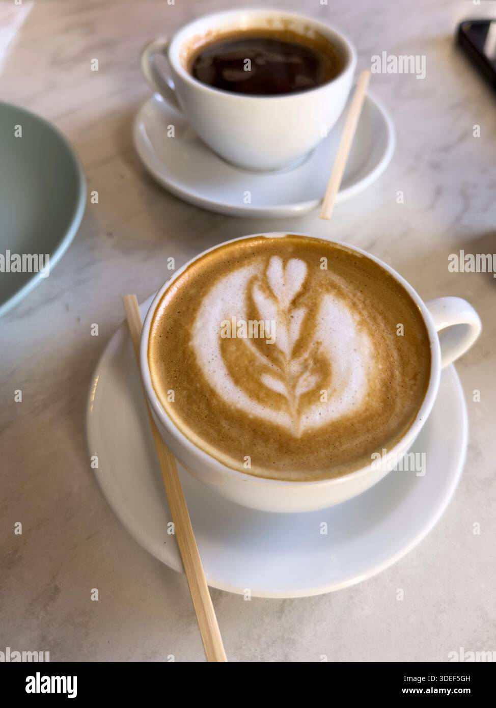 vista dall'alto di una tazza di caffè latte art. 14058465 PNG