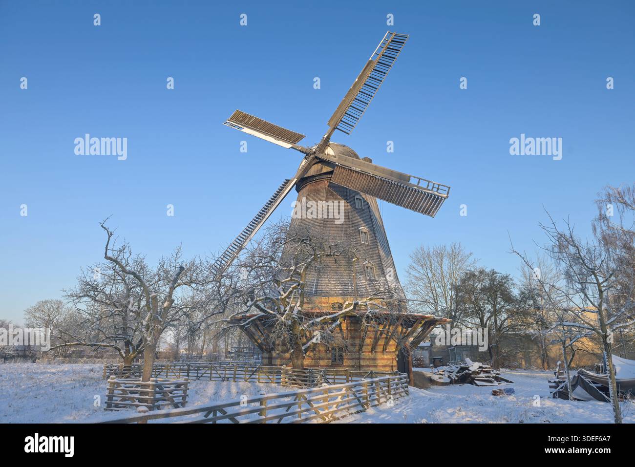 Britzer Mühle, Buckower Damm, Britz, Neukölln, Berlino, Deutschland Foto Stock