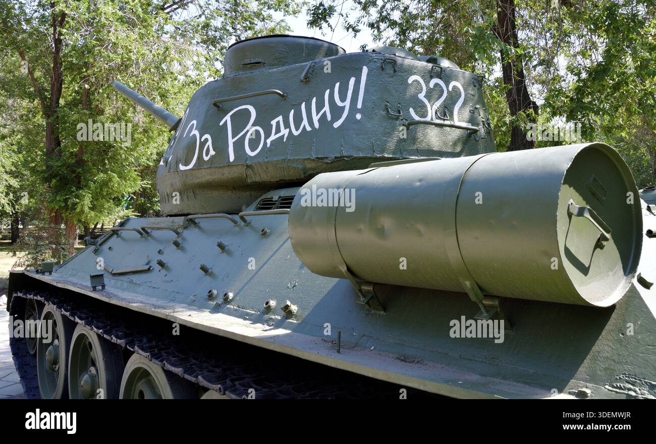 Dettagli del carro armato medio sovietico T-34 del periodo della grande Guerra Patriottica nel complesso espositivo salute, Victory!, Orenburg, Russia Foto Stock