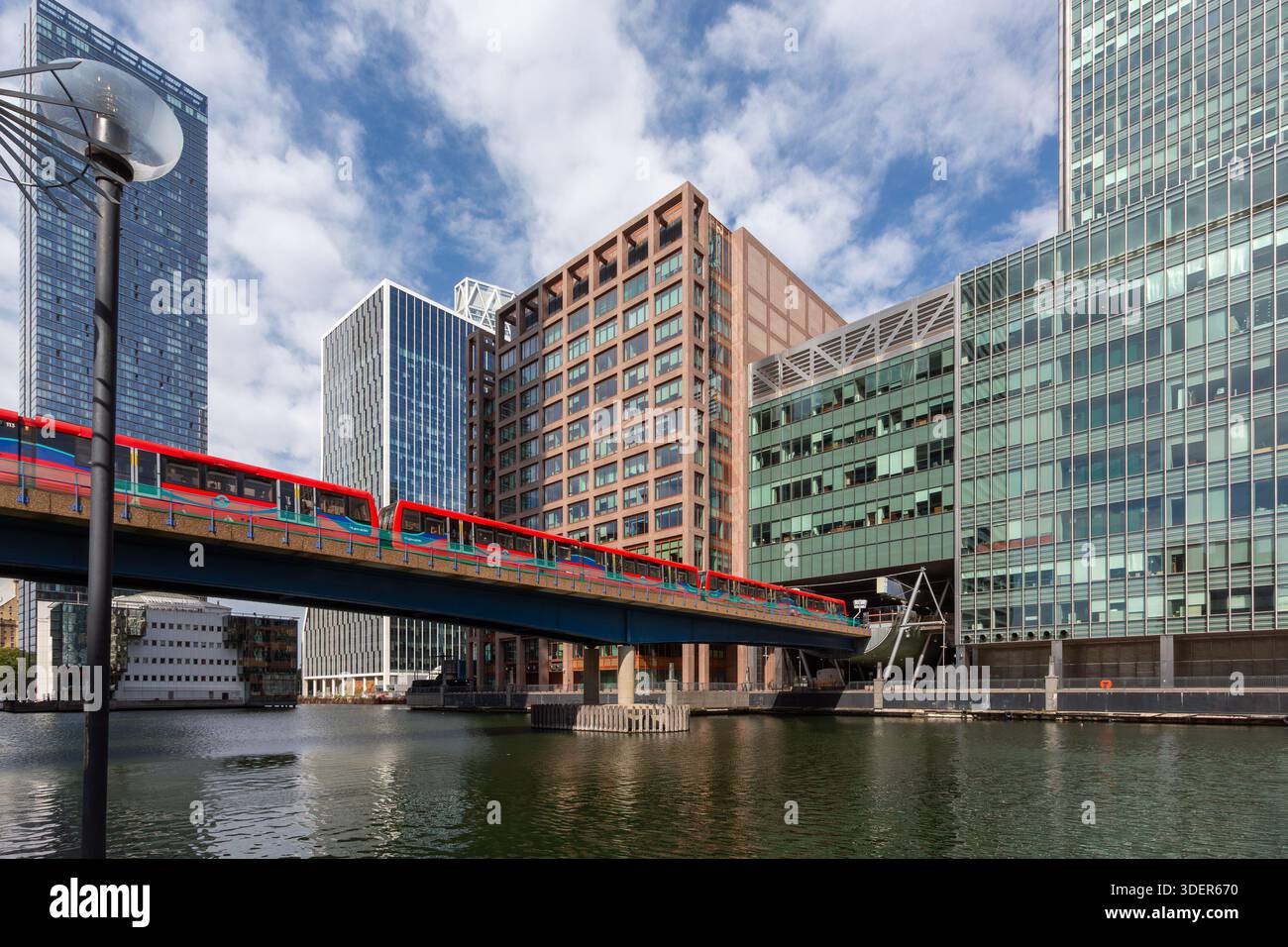 Ponte Heron Quays, Canary Wharf, London Docklands, Regno Unito Foto Stock
