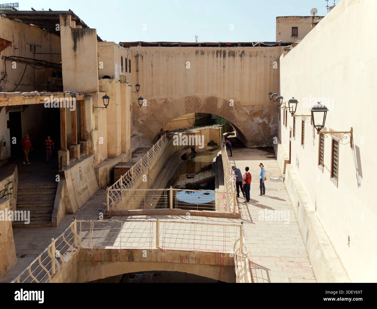 Fez River, Oued FES, Fez o FES, Marocco, Nord Africa, sito patrimonio dell'umanità dell'UNESCO Foto Stock