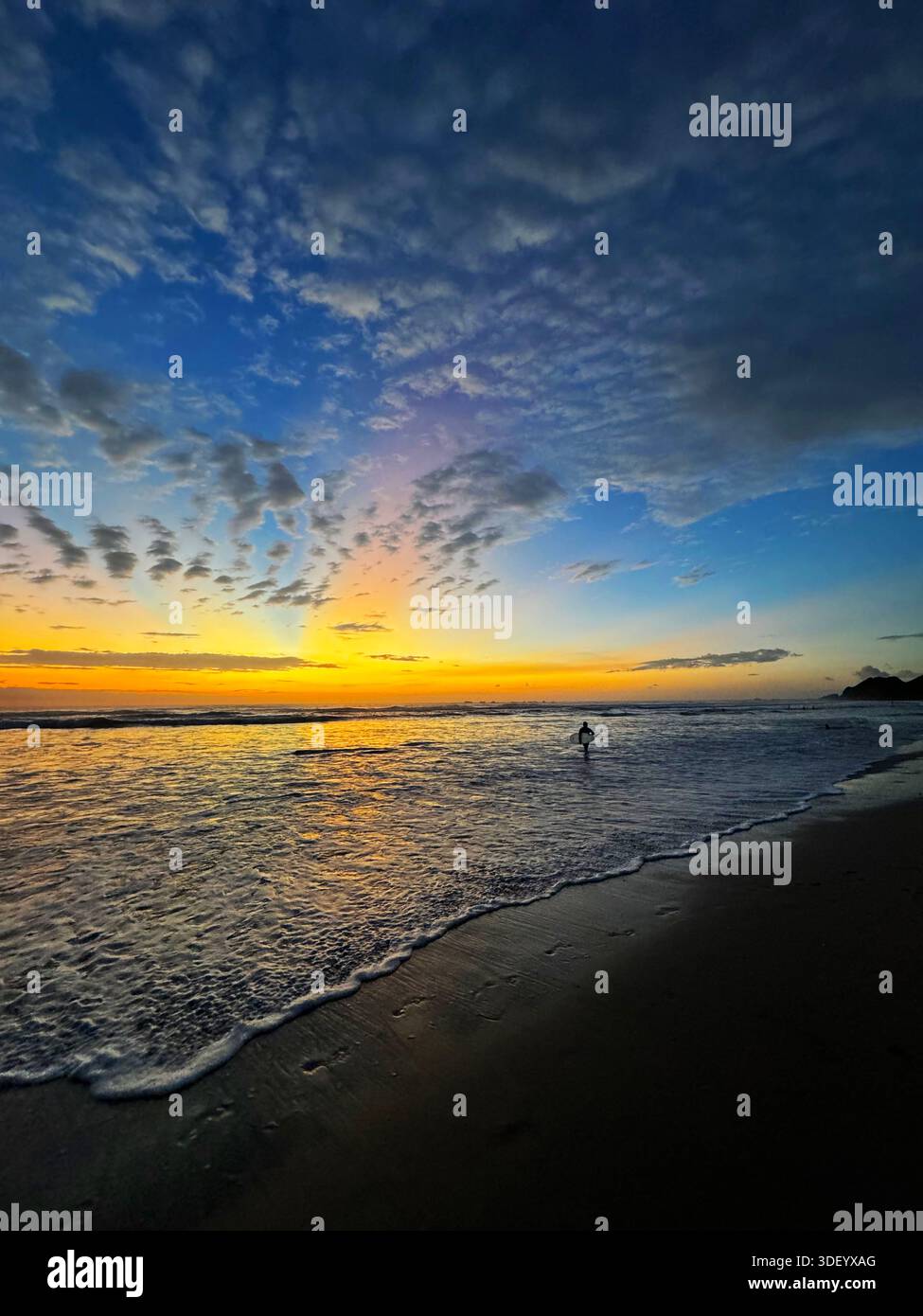 Il sogno del surfista, Playa Nosara, Guanacaste, Costa Rica Foto Stock