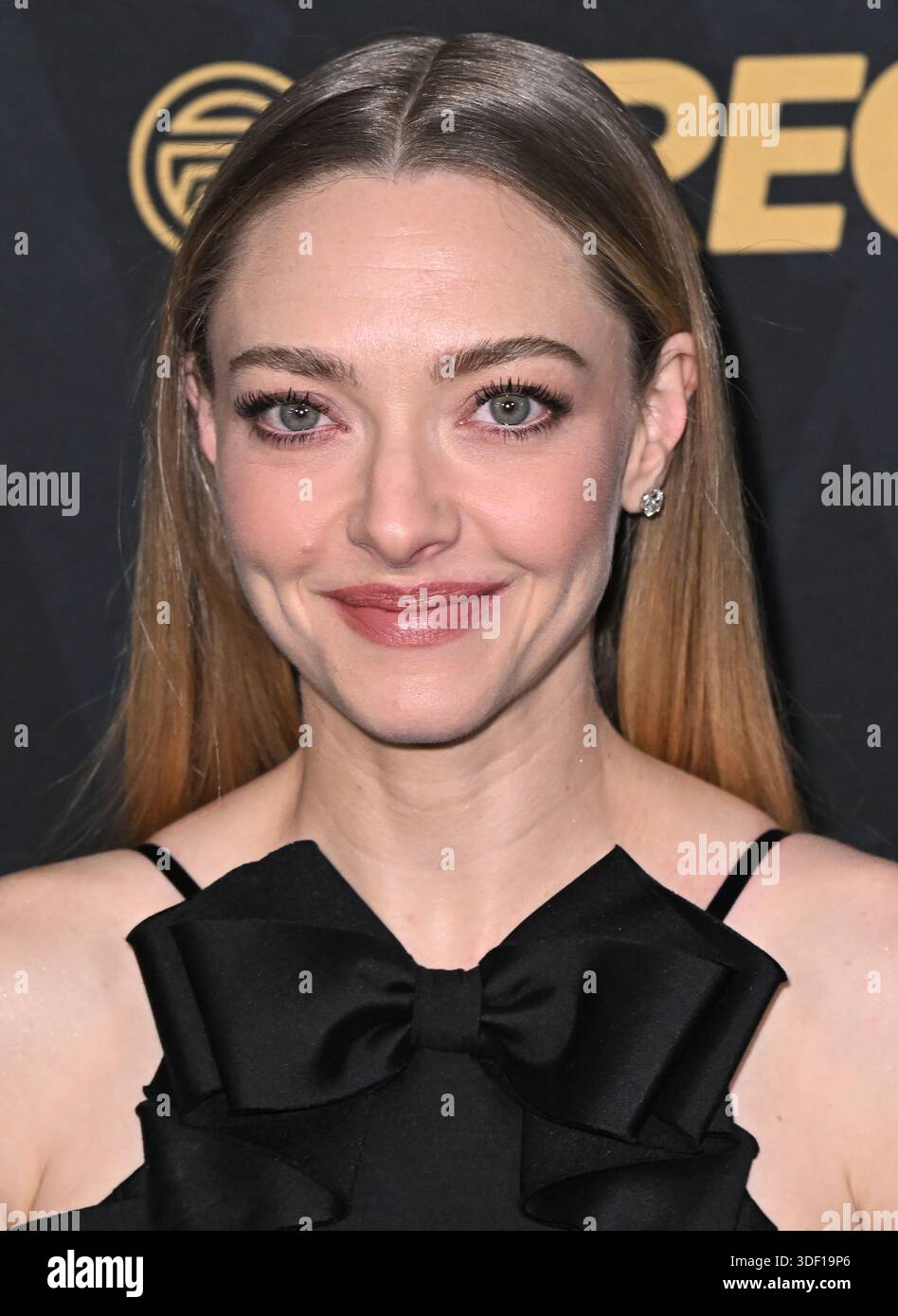 Los Angeles, Stati Uniti. 9 gennaio 2026. Amanda Seyfried arriva agli Astra Film Awards 2026, tenutosi al Sofitel Los Angeles a Beverly Hills il 9 gennaio 2026 a Los Angeles, CA. © Starbuck/ Credit: AFF/Alamy Live News Foto Stock