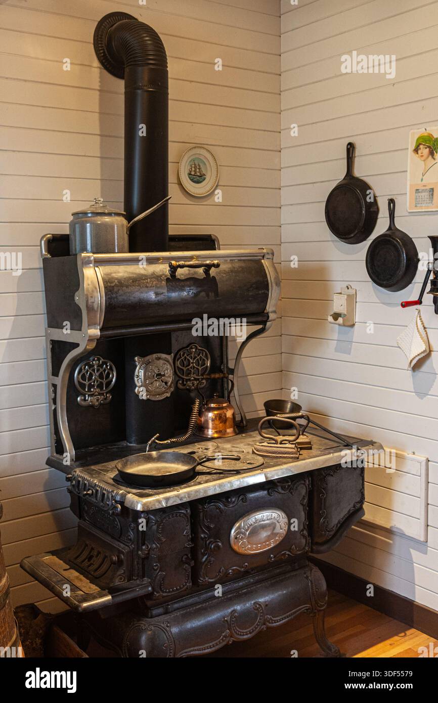 Antiquariato presso il sito storico Britannia Ship Yard a Steveston B.C. Canada Foto Stock