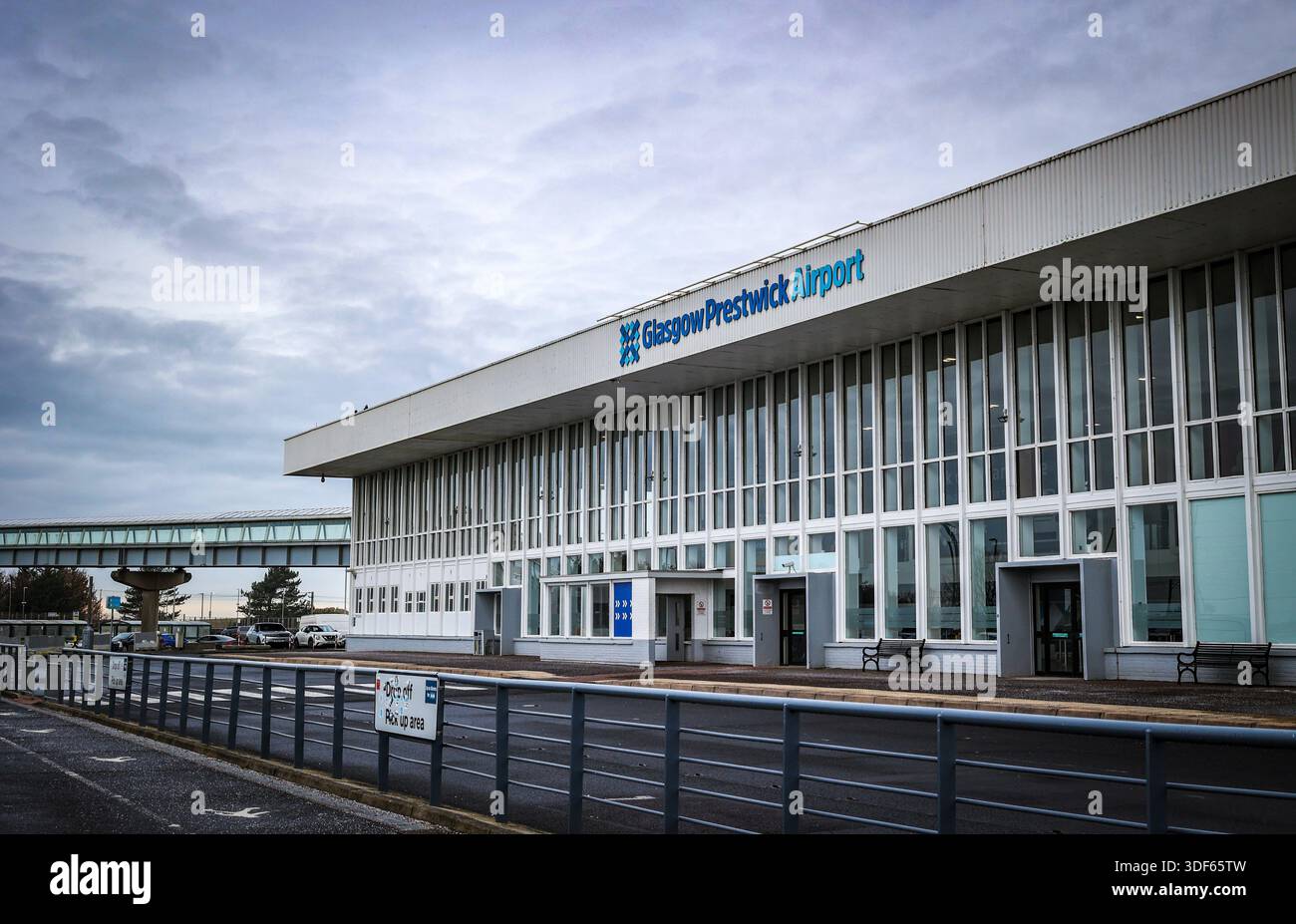 Esterno dell'Aeroporto di Glasgow Prestwick , Ayrshire, Scozia, Regno Unito Foto Stock