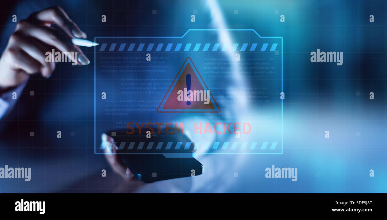 Avviso cyberattack e System Breach visualizzato in Digital Interface Warning. Foto Stock