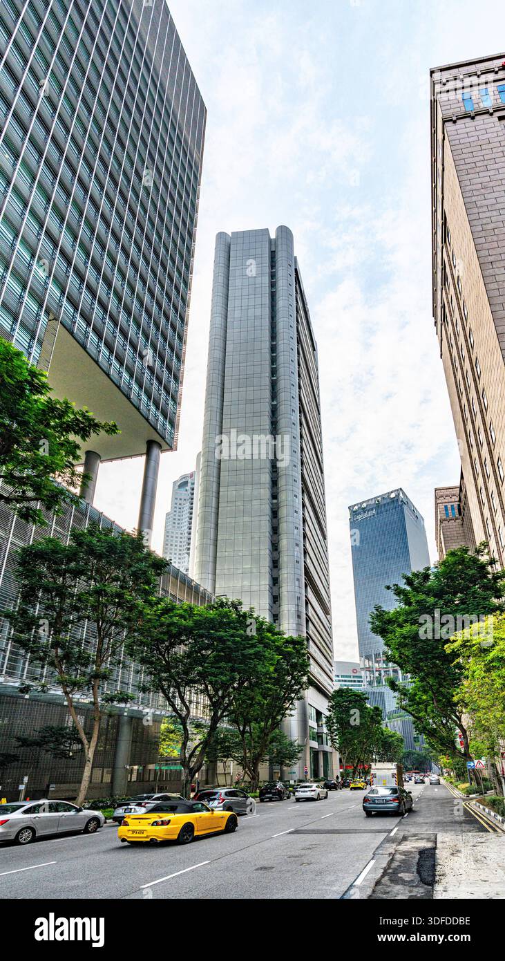 Traffico nel centro di Singapore Foto Stock