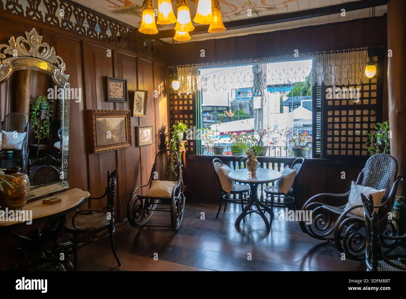 Casa Gorordo Museum, una casa del XIX secolo conservata nello storico quartiere parigino di Cebu, Filippine, che apparteneva all'élite coloniale Foto Stock