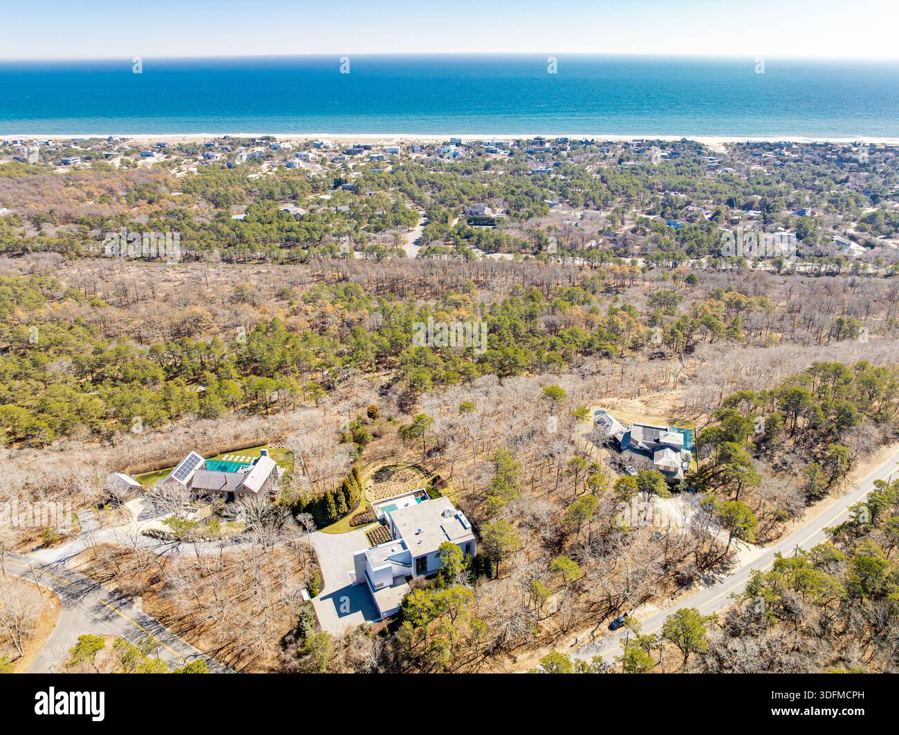 veduta aerea di una sezione della strada dei mirtilli e della costa di amagansett, new york Foto Stock