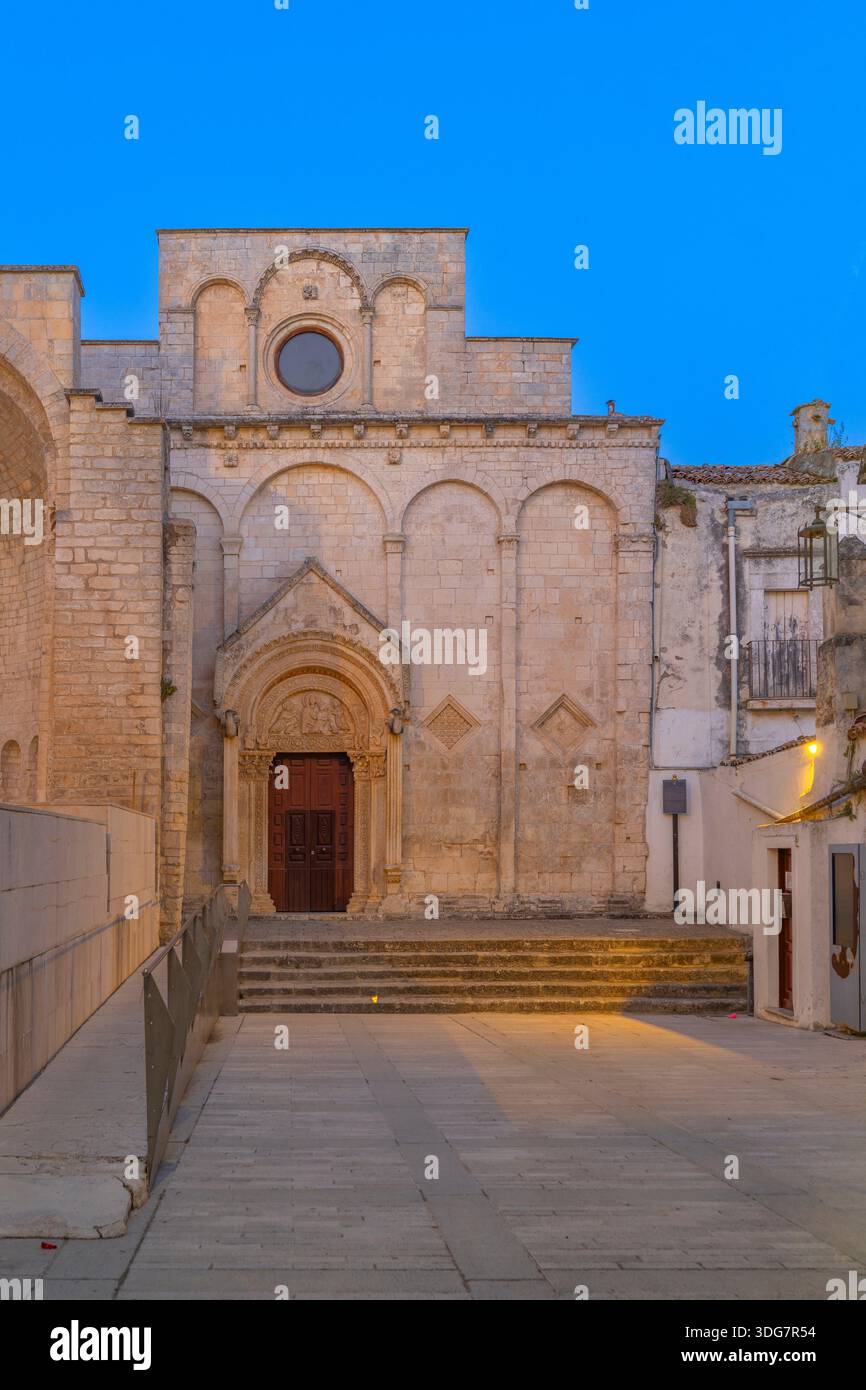 Chiesa di Santa Maria maggiore, complesso monumentale di San Pietro, Monte Sant'Angelo, Foggia, Puglia, Italia Foto Stock