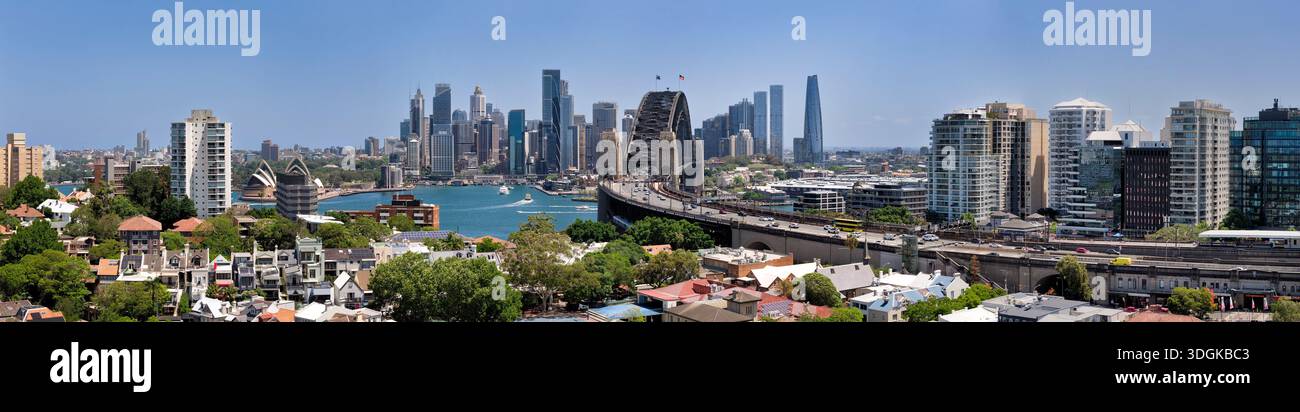 Dal parco Kirribilli di Sydney al ponte del porto sul CBD panorama aereo della città attraverso il ponte dalla vista dell'autostrada Cahill. Foto Stock