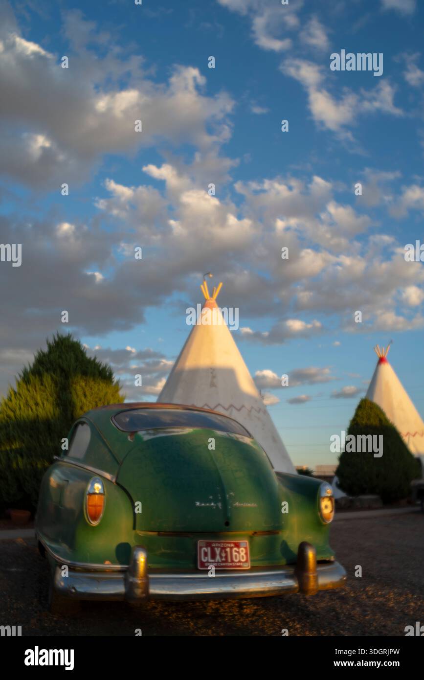 Wigwam Motel Sunset, Route 66, Holbrook, Arizona Foto Stock