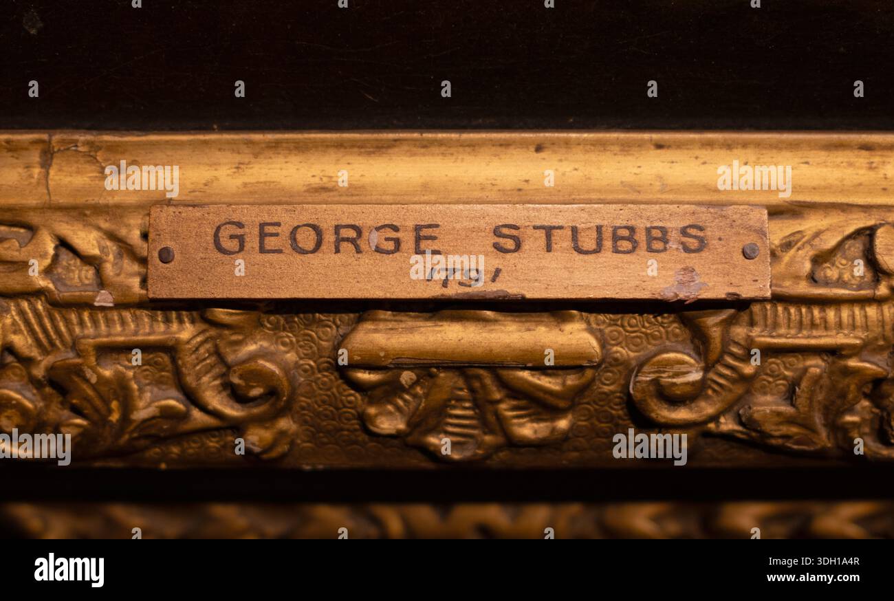 Il nome dell'artista GEORGE STUBBS su una cornice alla Christies Auction House di Lnodon Foto Stock