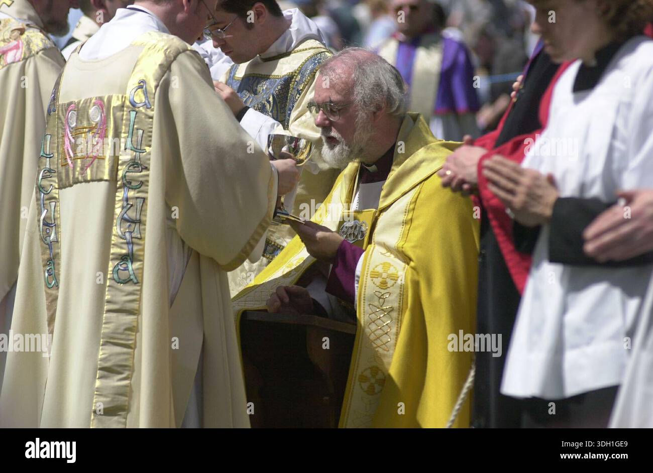 Rowan Williams, Arcivescovo di Canterbury che prestò servizio a Walsingham, domenica di Pasqua, 2004. Foto Stock