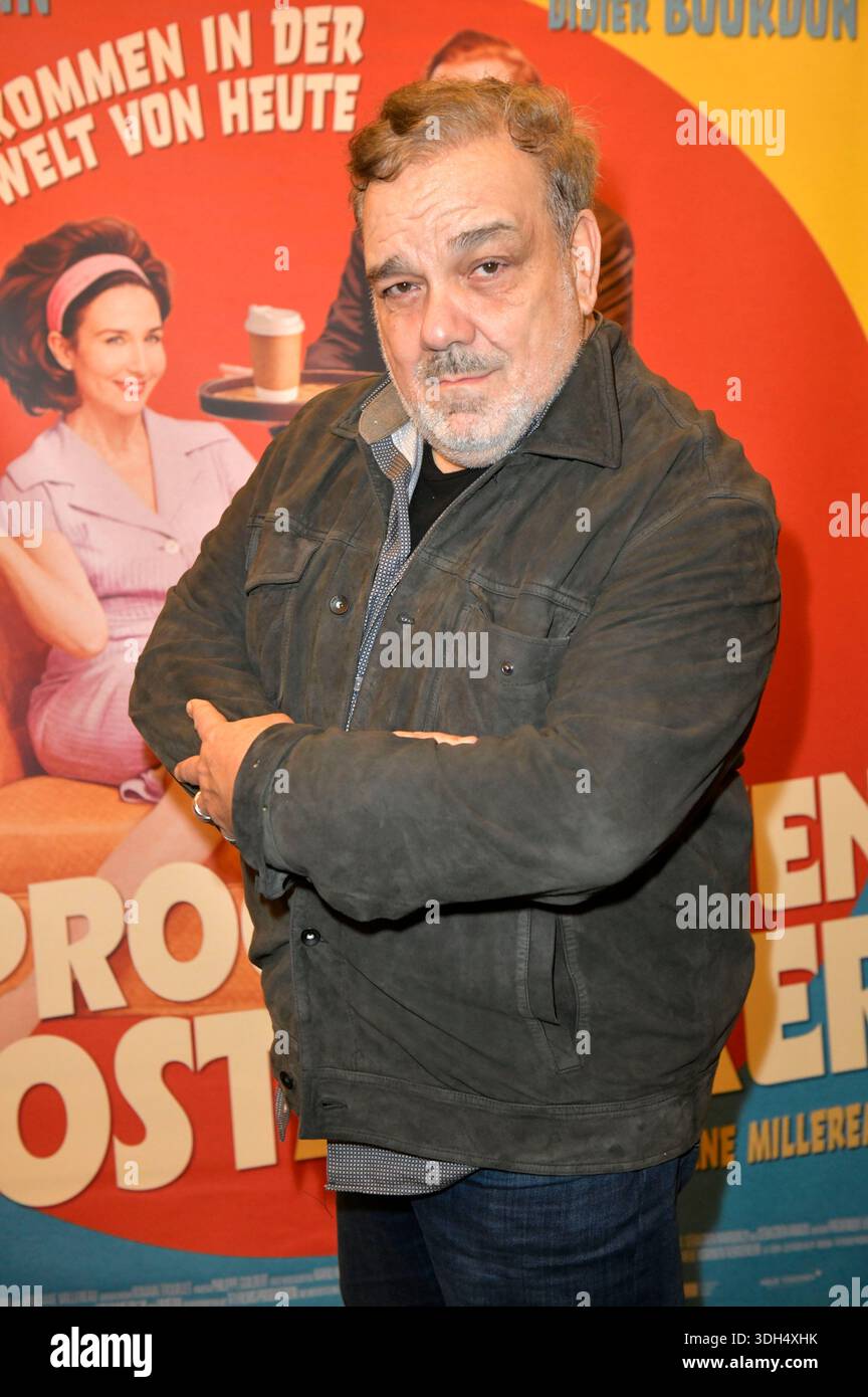 Didier Bourdon bei der Premiere des Kinofilms 'Die progressiven Nostalgiker' in Cinema Paris. Berlino, 19.01.2026 Foto Stock