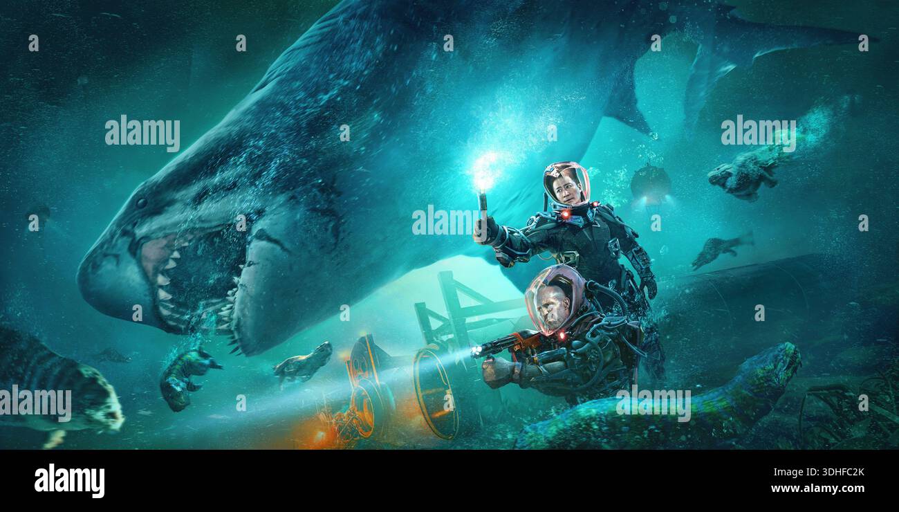The Meg 2: The Trench (2023) Jason Statham nel ruolo di Jonas Taylor Wu Jing nel ruolo di Jiuming *Filmstill - solo uso editoriale* CAP/PLF Warner Bros/fornito da Capital Pictures Foto Stock