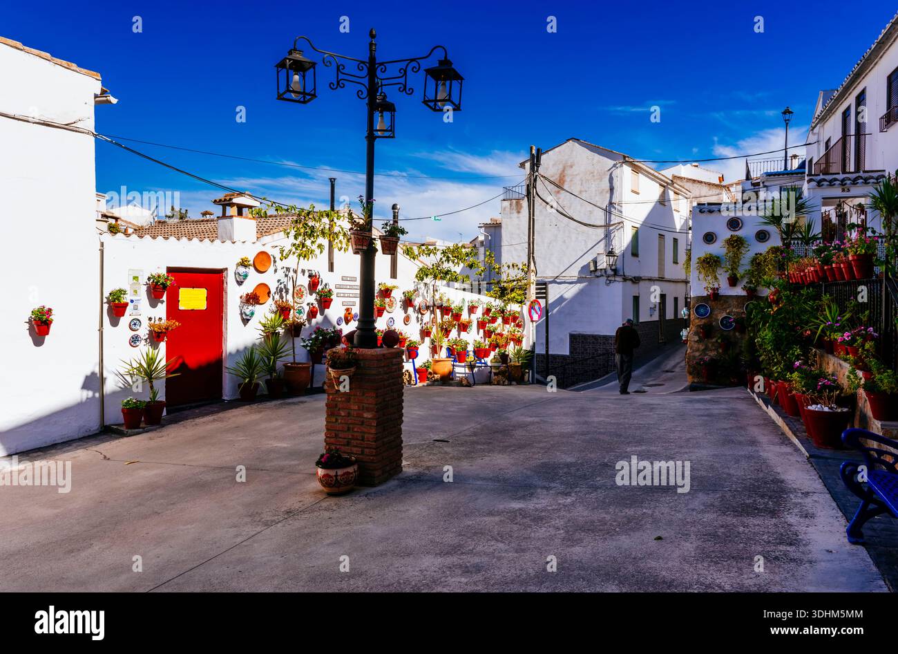 Plaza de la Torre - Piazza la Torre. Iznájar, Córdoba, Andalucía, Spagna, Europa Foto Stock