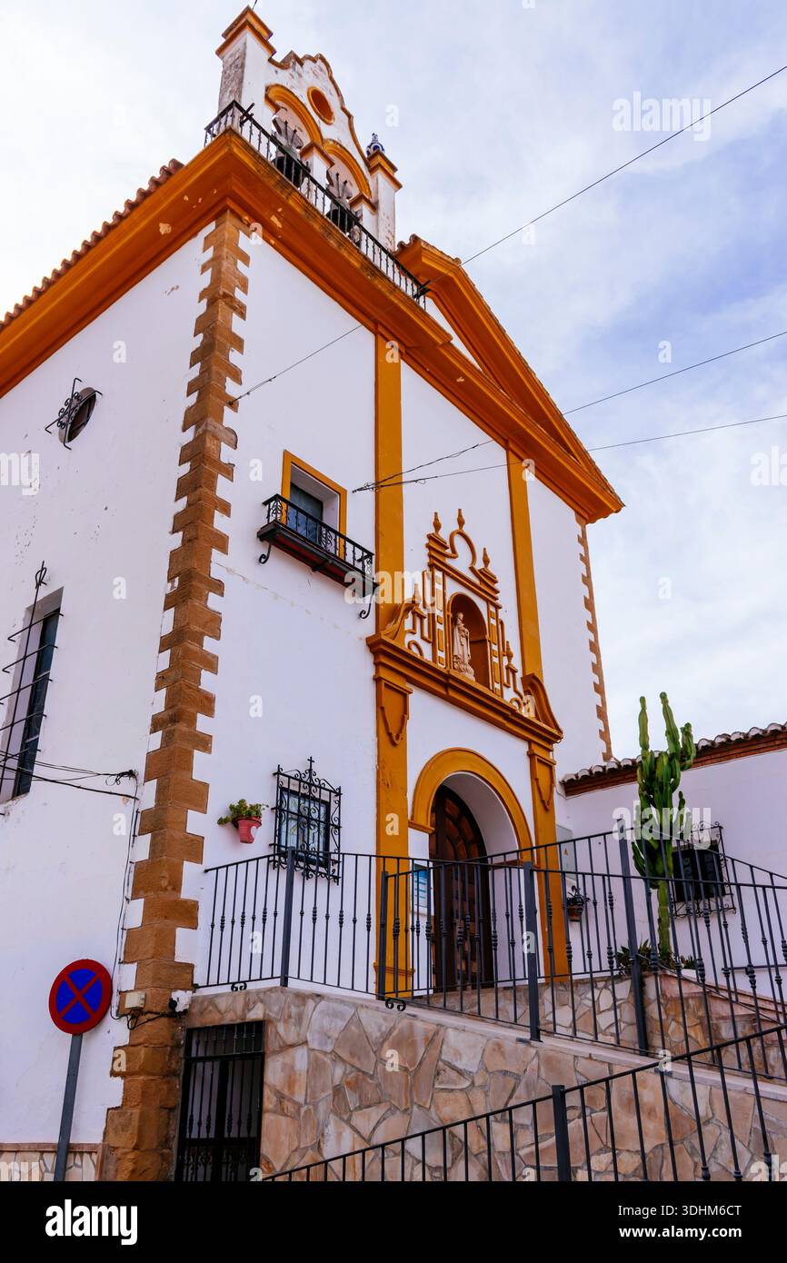 Chiesa di nostra Signora di El Rosario, Piazza nostra Signora della salute. Jimera de Líbar, Sierra de Ronda, Málaga, Andalucía, Spagna, Europa Foto Stock