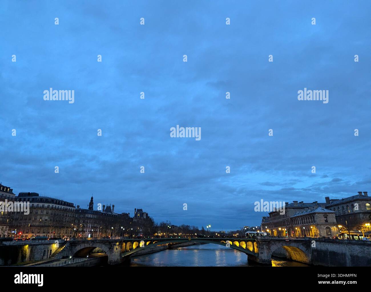 La Senna - Immagine stock catturata con smartphone