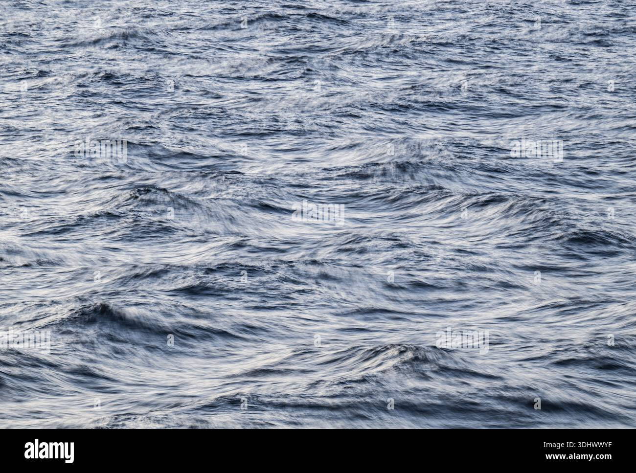 Onde, effetto sbavatura, lunga esposizione, mare, Mar Baltico Foto Stock