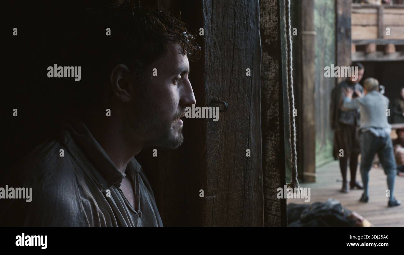 Hamnet (2025)Paul Mescal nel ruolo di William Shakespeare *Filmstill - solo per l'editoriale* CAP/VFS Focus Features via Capital Pictures Foto Stock