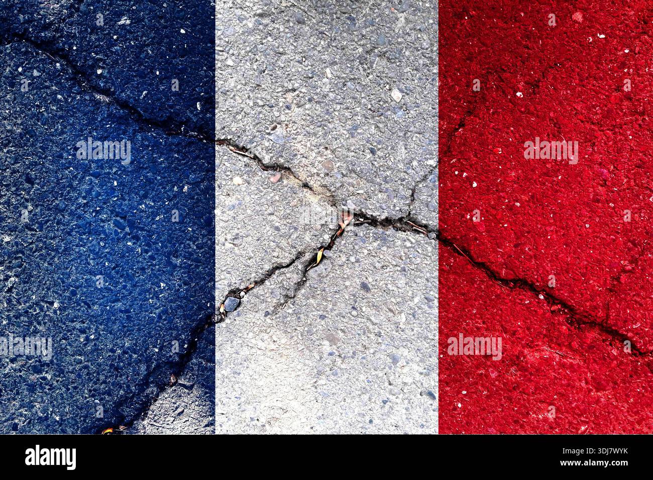 La bandiera francese è stata esposta diverse volte. Utilizzare come mappa di base o sfondo. Ologramma creativo a doppia esposizione. Foto Stock