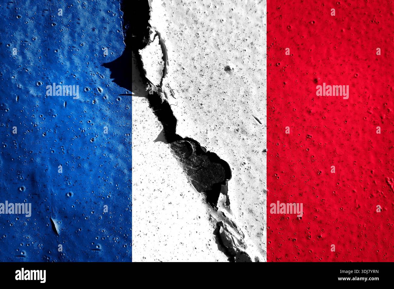 La bandiera francese è stata esposta diverse volte. Utilizzare come mappa di base o sfondo. Ologramma creativo a doppia esposizione. Foto Stock