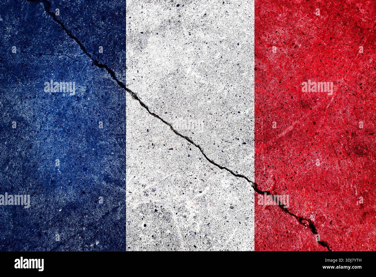 La bandiera francese è stata esposta diverse volte. Utilizzare come mappa di base o sfondo. Ologramma creativo a doppia esposizione. Foto Stock