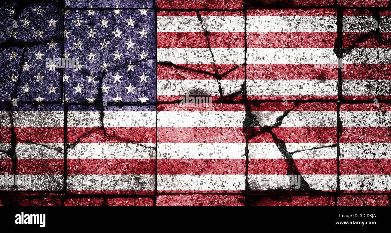 Bandiera americana come immagine concettuale fatta di motivi. Mappa di base e concetto di sfondo. Immagine olografica a doppia esposizione. Per notizie o per l'uso sul Web. Foto Stock