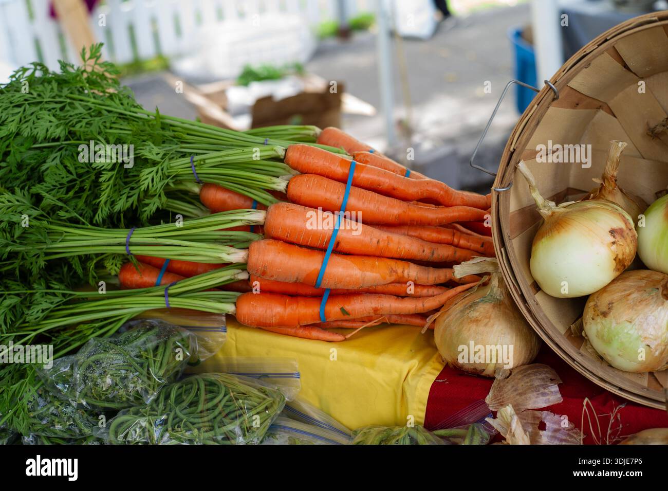 Prodotti freschi presso un Farmers aArket Foto Stock