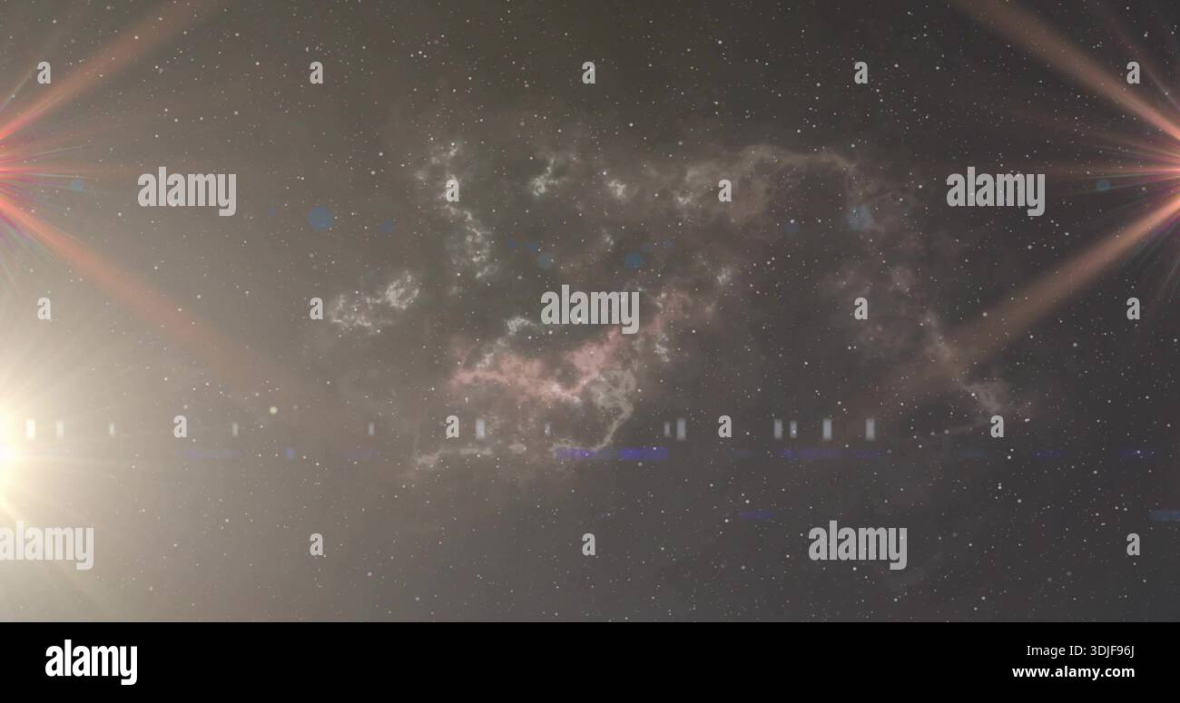 Si estende la nebulosa centrale attraverso lo spazio profondo, mostrando starfield, brillamenti delle lenti e artefatti del sensore Foto Stock
