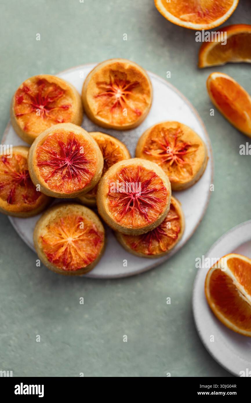 Muffin all'arancia rossa Foto Stock