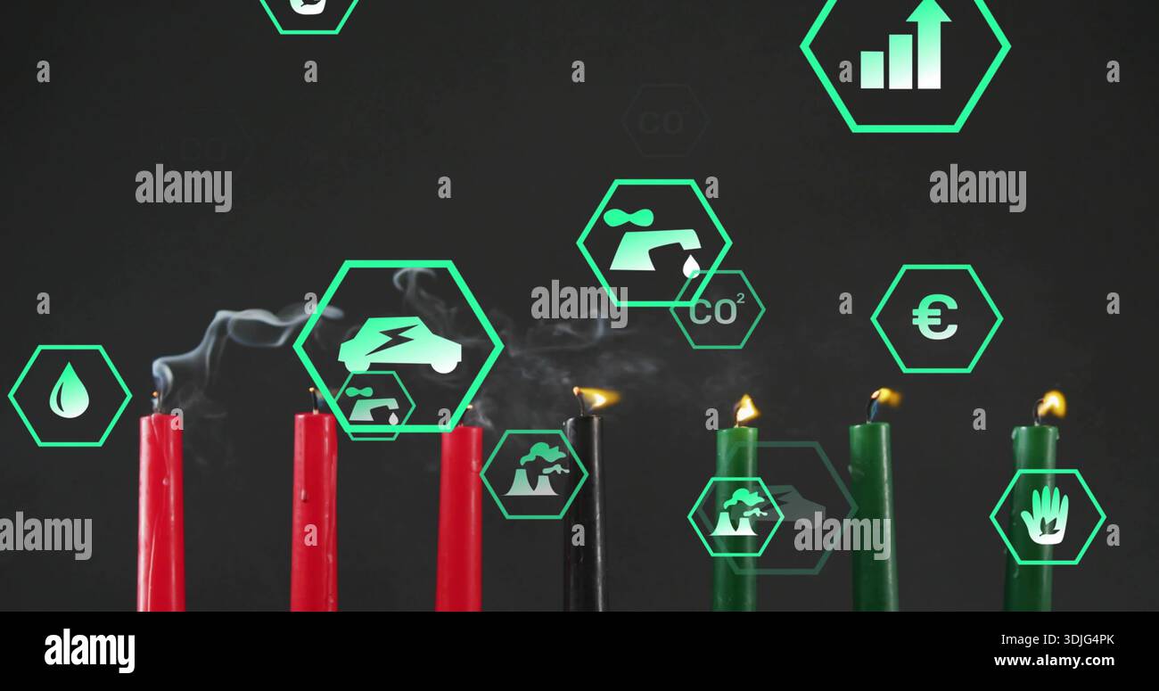 Candele rosse, nere e verdi bruciate in studio che emettono fumo grigio arricciante, piccole fiamme, icone esagonali Foto Stock