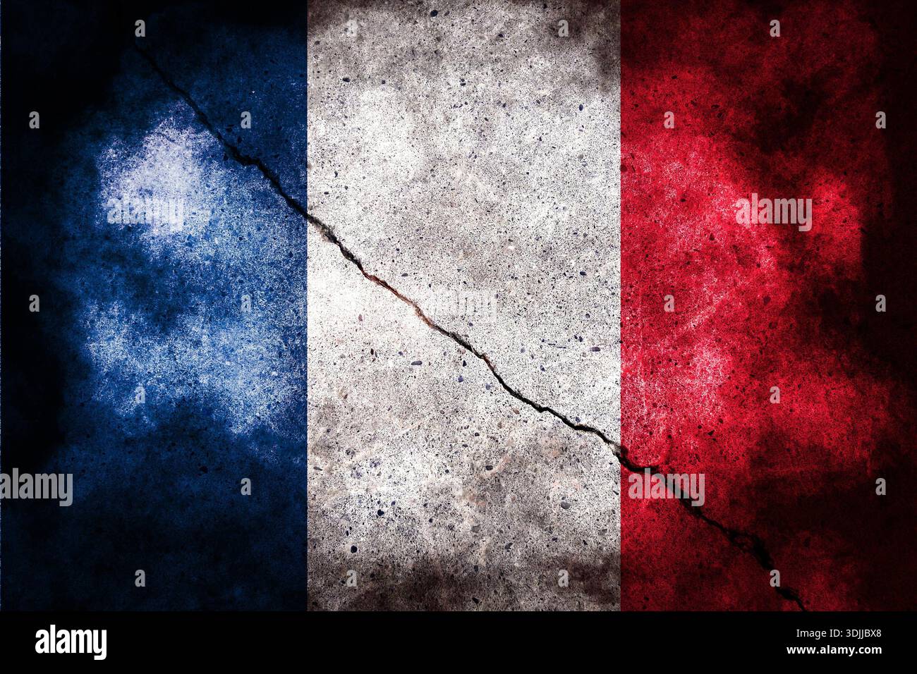 La bandiera francese è stata esposta diverse volte. Utilizzare come mappa di base o sfondo. Ologramma creativo a doppia esposizione. Foto Stock