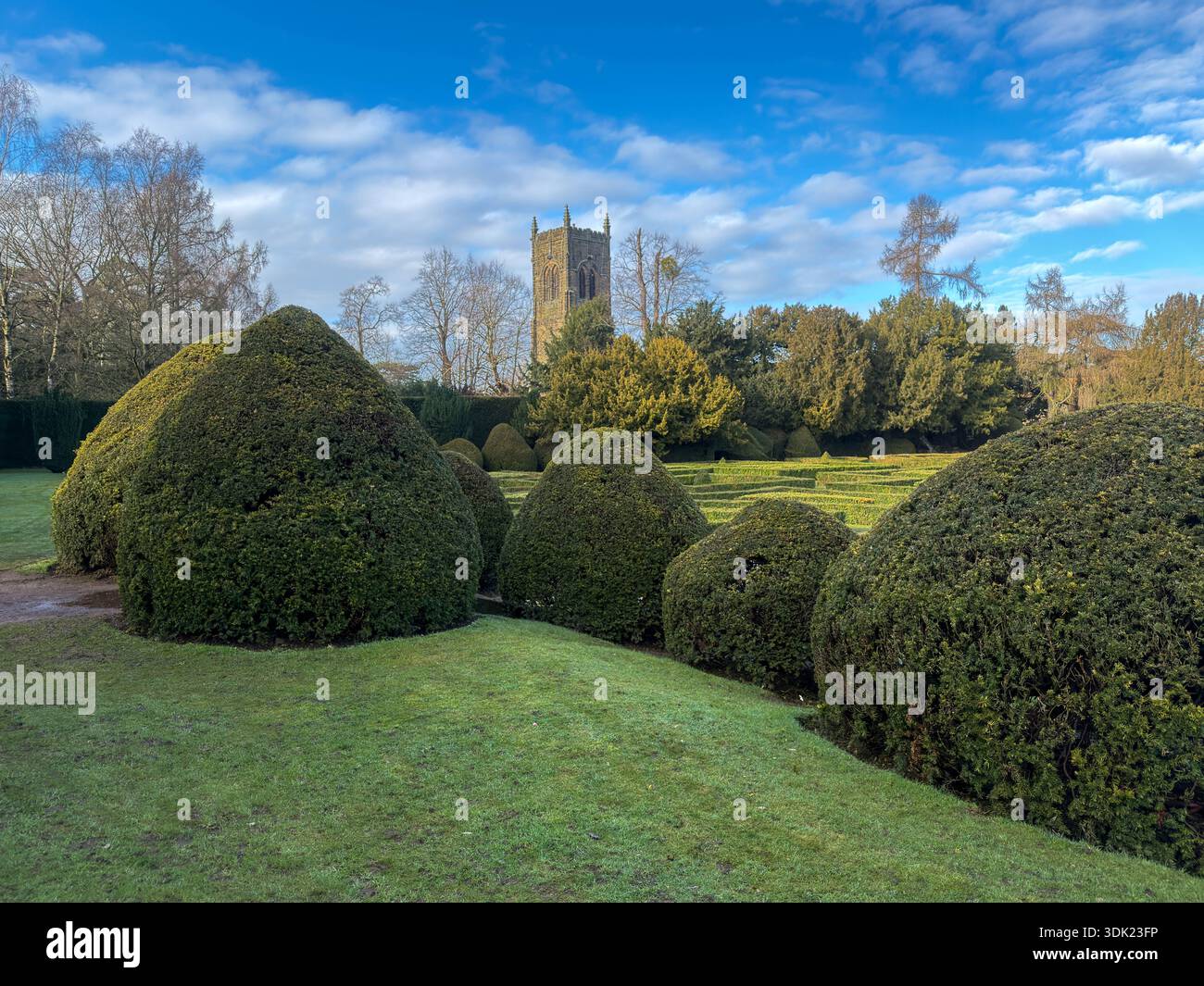 St Bartholomews Church,Elvaston Castle Country Park Elvaston,Derby.Derbyshire.England.UK - Immagine stock catturata con smartphone