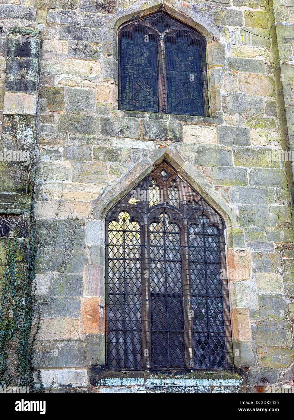 Chiesa parrocchiale di St. Bartholomew, classificata di primo grado, presso Elvaston Castle Country Park Derby in una giornata di inverno soleggiato.Derbyshire.Inghilterra.Regno Unito - Immagine stock catturata con smartphone