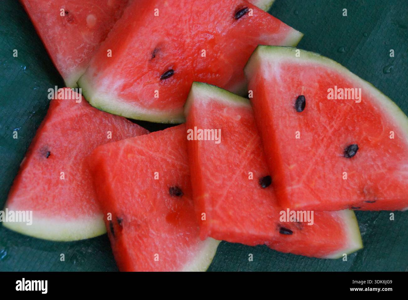 fette di anguria fresca, succose e gustose. Foto Stock