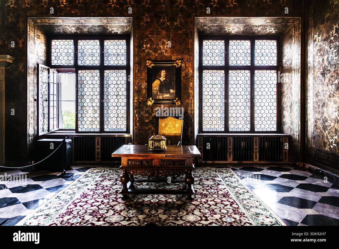 Appartamenti reali, Castello reale di Wawel, ex residenza e sede del governo dei re di Polonia, fondato intorno al 1000, Cracovia, Polonia Foto Stock