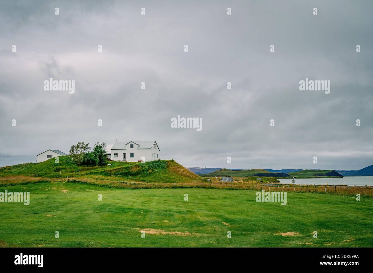 Strade rurali intorno all'area di Myvatn nell'Islanda settentrionale Foto Stock