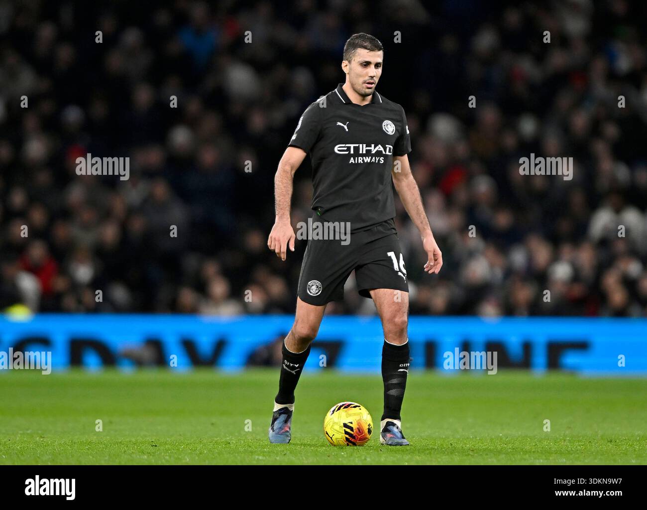 Londra, Regno Unito. 1 febbraio 2026. Rodri (Manchester City) durante la partita del Tottenham Hotspur V Manchester City Premier League allo stadio Tottenham Hotspur di Londra. Questa immagine è SOLO per USO EDITORIALE. Licenza richiesta da Football DataCo per qualsiasi altro utilizzo. Crediti: MARTIN DALTON/Alamy Live News Foto Stock