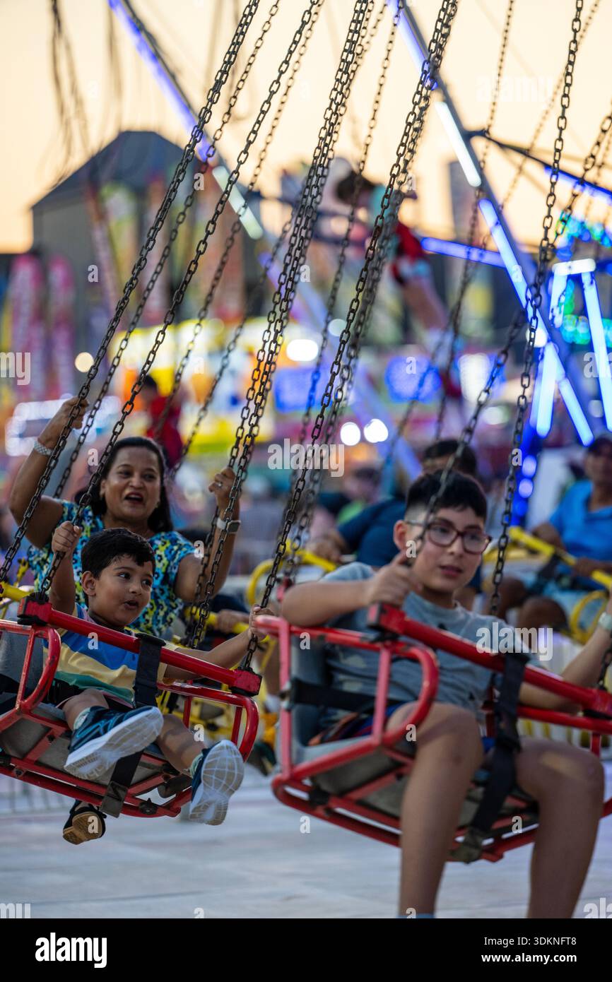 La Funnel Force è una corsa a ritmo sostenuto che piacerà a bambini e adulti! Foto Stock