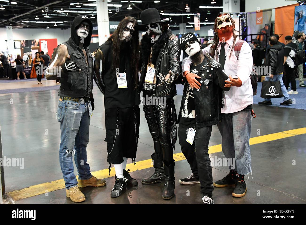 24 gennaio 2026, Anaheim, CA, Stati Uniti: Anaheim CA. 24 gennaio 2026. Il Winter NAMM Show di Anaheim è la worldâ più grande fiera musicâ settore in cui produttori, rivenditori, artisti e media si riuniscono per lanciare attrezzature, fare rete e partecipare a concerti e sessioni di formazione. più di 4.000 marchi e più di 90â paesi hanno rappresentato negli ultimi anni, lanciando nuovi strumenti, apparecchiature audio proâ e prodotti tecnologici musicâ. (Immagine di credito: © Dave Safley/ZUMA Press Wire) SOLO PER USO EDITORIALE! Non per USO commerciale! Foto Stock