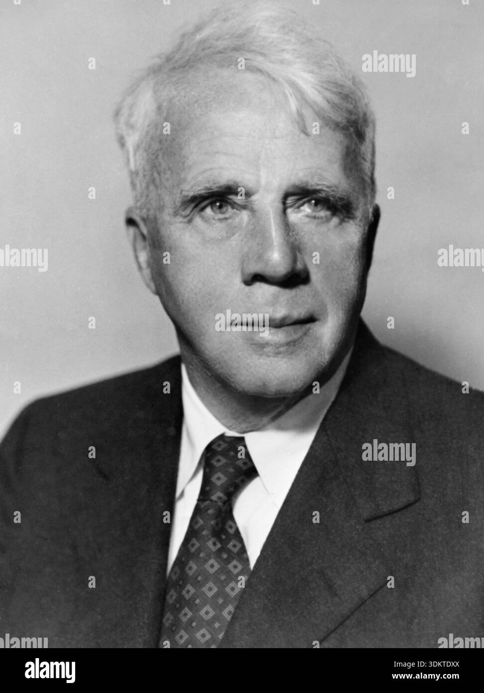 Robert Frost, scrittore americano. [traduzione automatizzata] Foto Stock