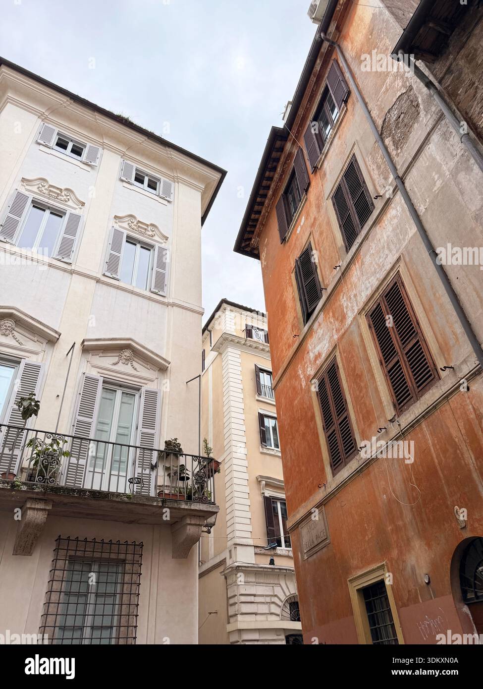 Appartamento d'epoca casuale a Roma, Italia. Foto Stock