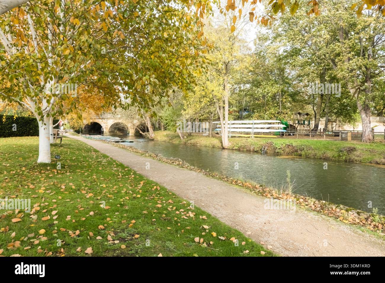 Magdalen Bridge che attraversa il fiume Cherwell. Oxford Inghilterra Regno Unito. Novembre 2025 Foto Stock