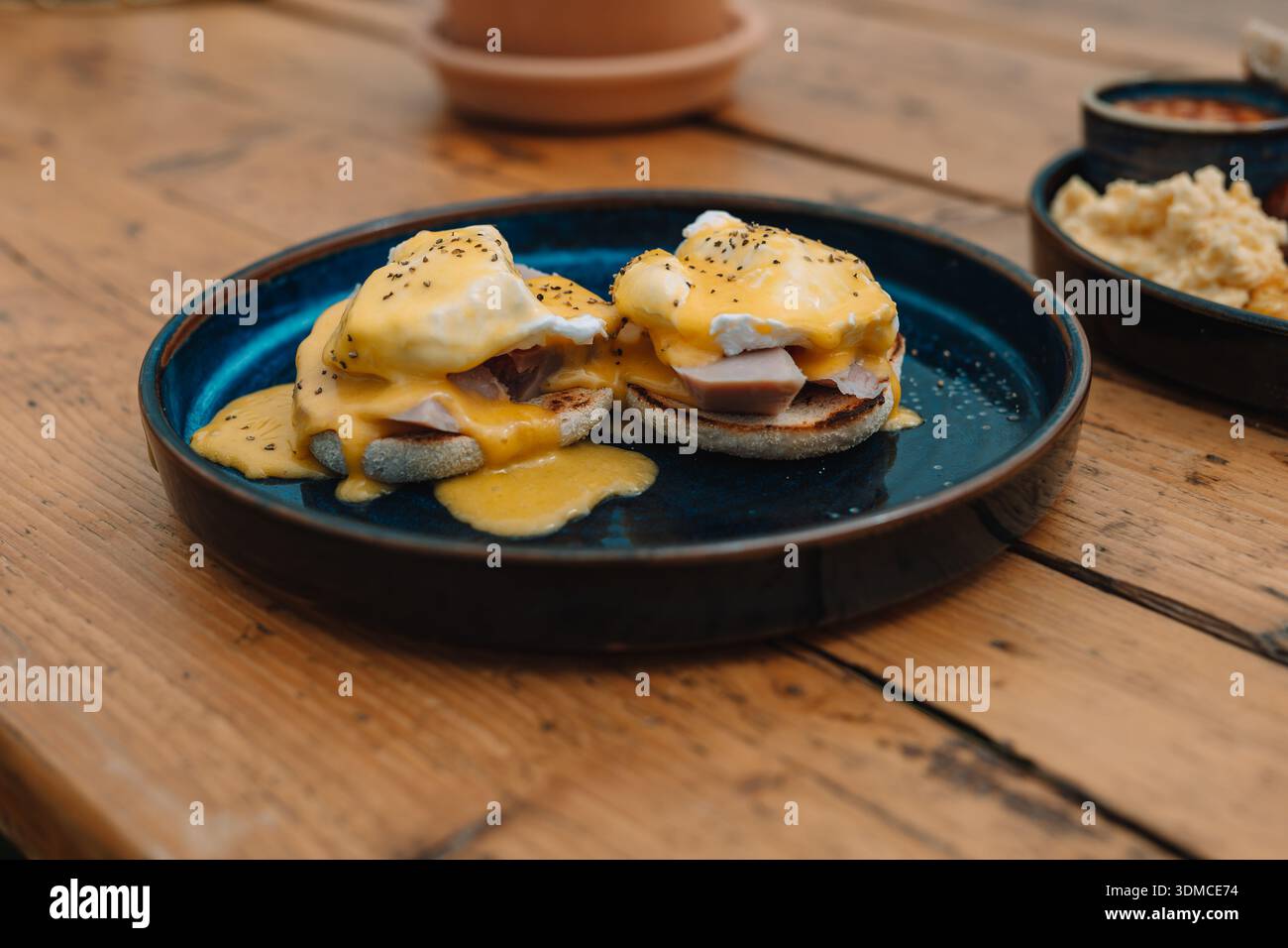 Uova alla benedict Foto Stock