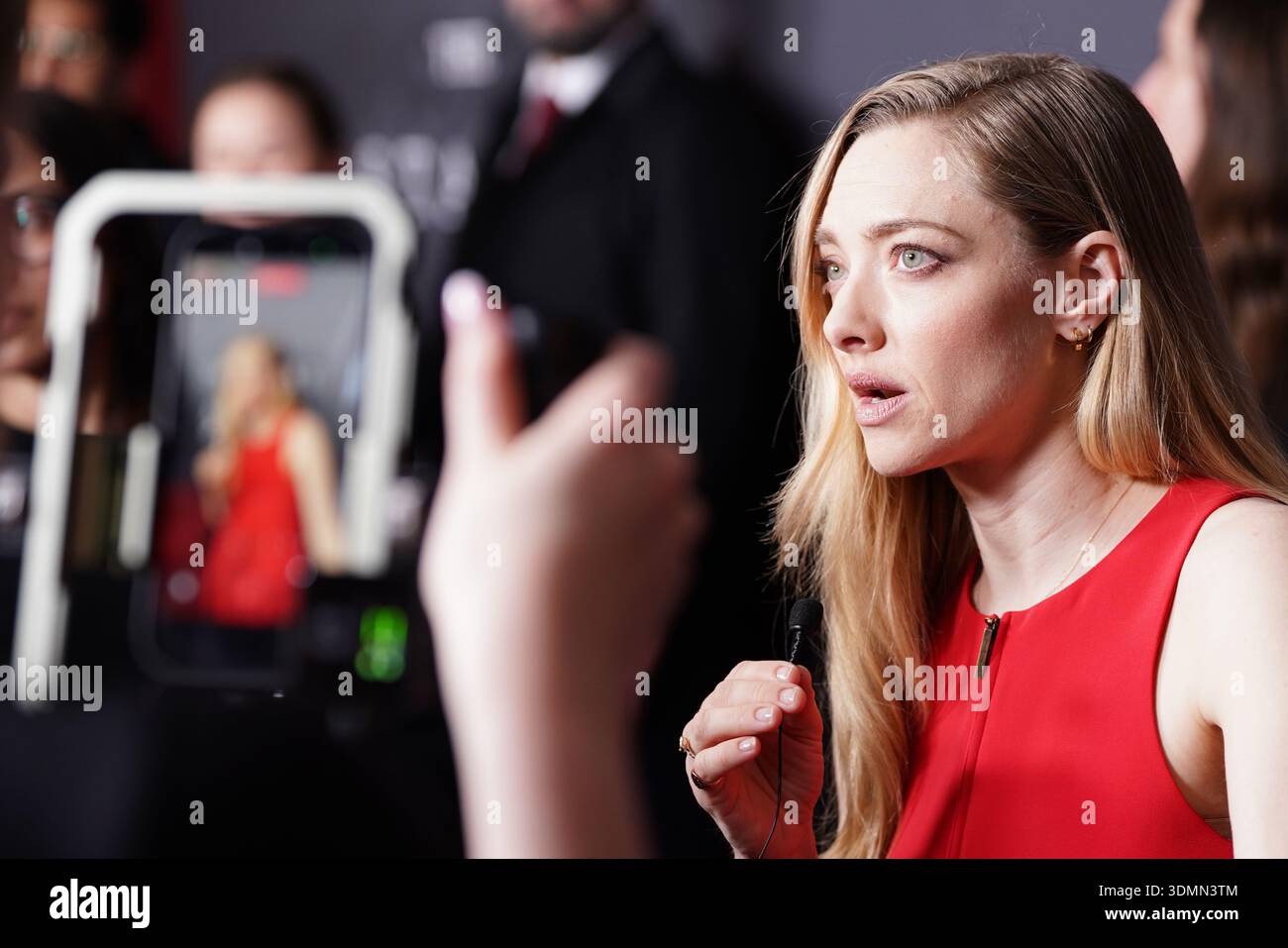 Amanda Seyfried arriva a Picturehouse Central a Londra per la proiezione di gala britannica del Testamento di Ann Lee. Data foto: Venerdì 6 febbraio 2026. Foto Stock