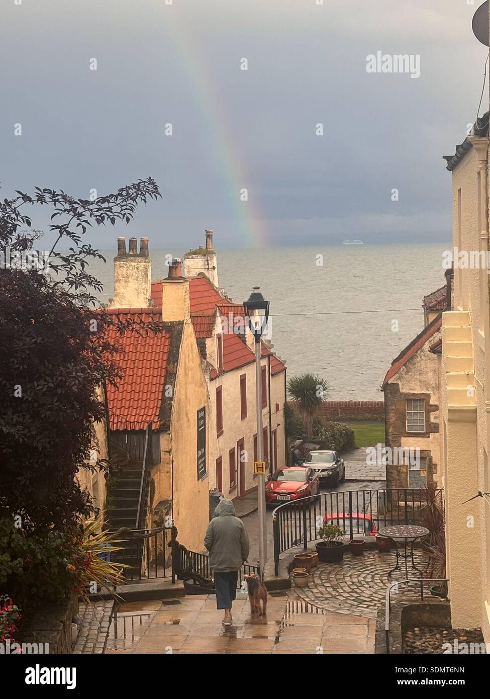 Dozzine di case private in una piccola comunità di Fife potrebbero essere prese di proprietà pubblica dopo che gli inquilini sono stati serviti con lettere di sfratto. Foto Stock