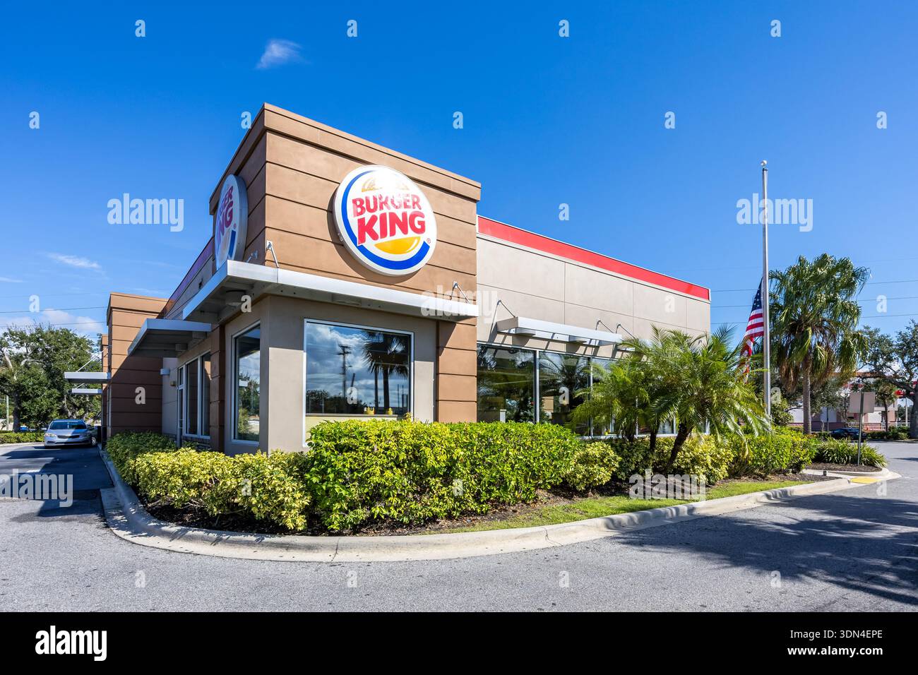 Tampa, Stati Uniti - 8 novembre 2025: Catena di fast food Burger King a Tampa, Stati Uniti. Foto Stock